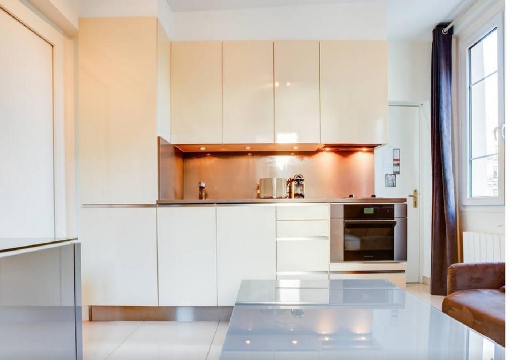 Apartment Notre Dame Bright Paris Room photo
